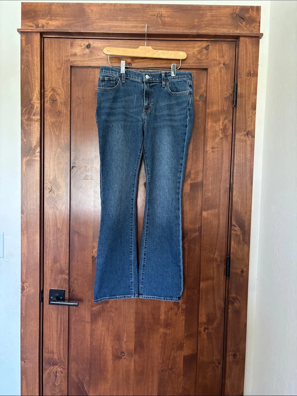 Old Navy girls boot-cut jeans